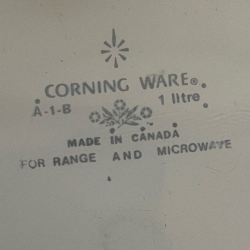 Corning Ware Spice of Life Casserole Dish with Lid (1L) - Picture 5 of 11